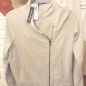 Alison Andrews Woman's Lani Jacket
